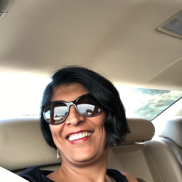 Meet your Posher, Hemali - Picture 1 of 1